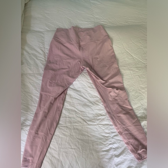 LuluLemon Align Leggings - Picture 2 of 4